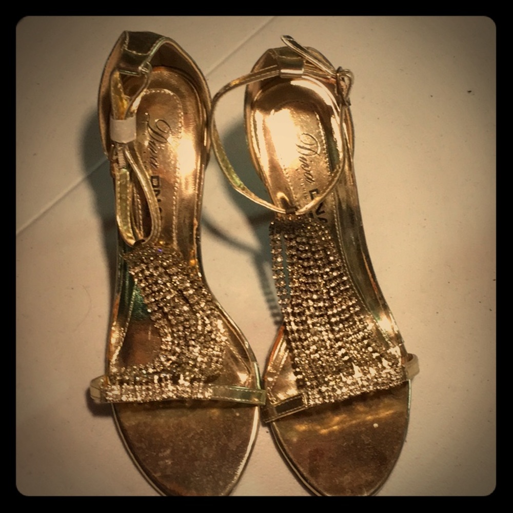 Ladies Gold Heels